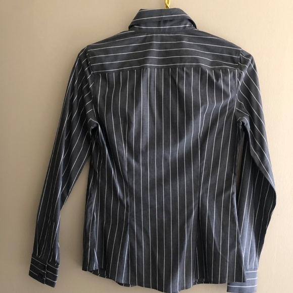 NWOT Pin Striped Tailored Button Down Blouse by Banana Republic - Picture 2 of 10